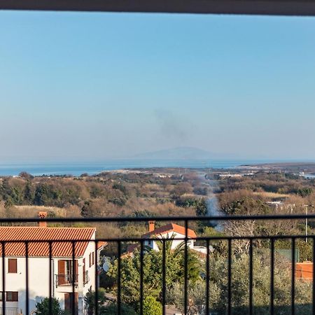 Sea View Apartment Ližnjan Eksteriør bilde