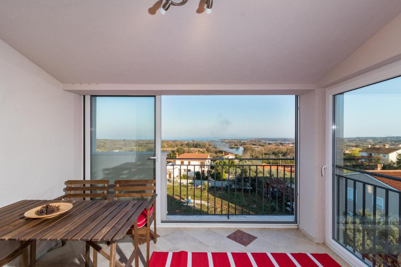 Sea View Apartment Ližnjan Eksteriør bilde